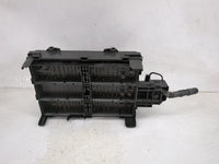 2016-2017 Chevrolet Silverado 1500 Fusebox Fuse Box Panel Relay Module P/N:23285566 Fits Fits 2016 2017 OEM Used Auto Parts 