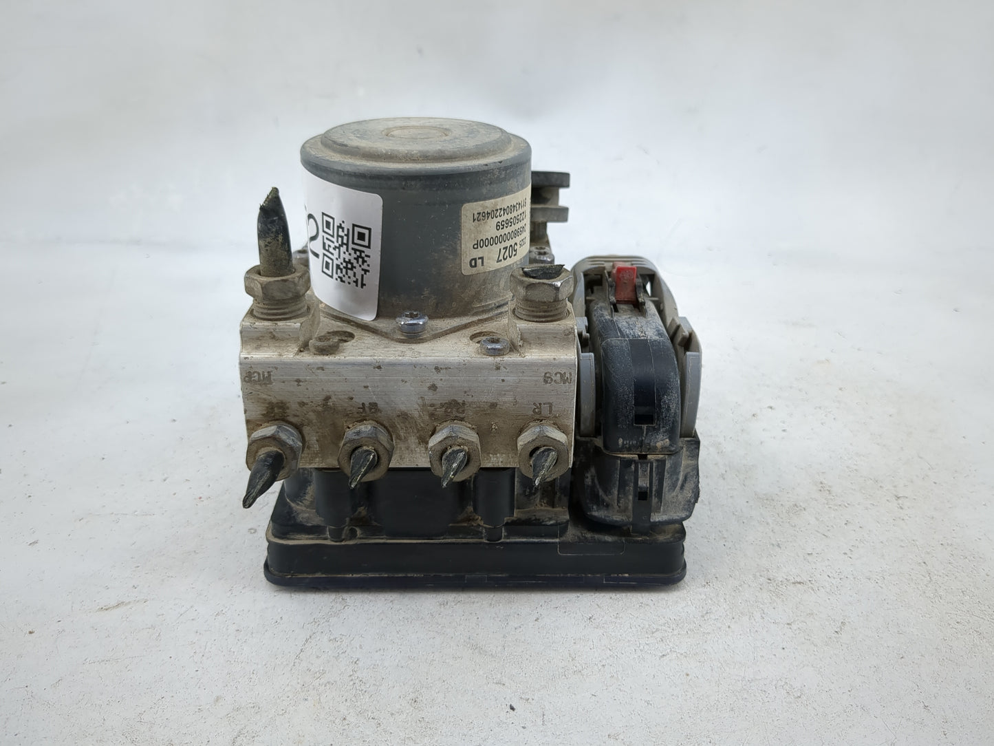 2014-2015 Chevrolet Silverado 1500 ABS Pump Control Module Replacement P/N:23255032 8511207, 59325935 Fits Fits 2014 2015 OE