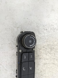 2015 Chevrolet Silverado 1500 Climate Control Module Temperature AC/Heater Replacement P/N:23486621 815372982, 5151070000226