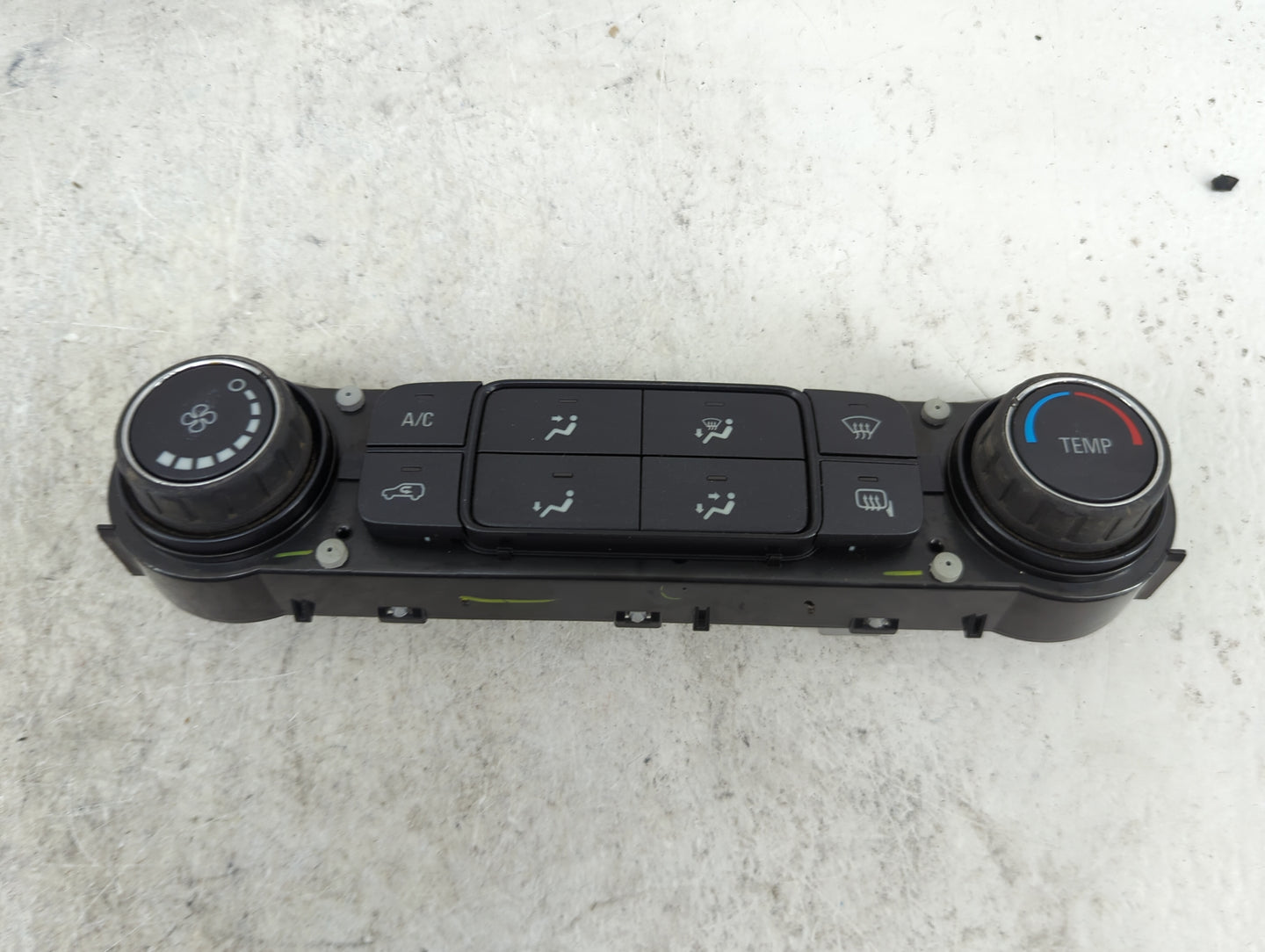2014-2019 Chevrolet Silverado 1500 Climate Control Module Temperature AC/Heater Replacement P/N:23486621 815372982 Fits OEM 