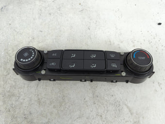 compare product 2014-2019 Chevrolet Silverado 1500 Climate Control Module Temperature AC/Heater Replacement P/N:23486621 815372982 Fits OEM Used Auto Parts