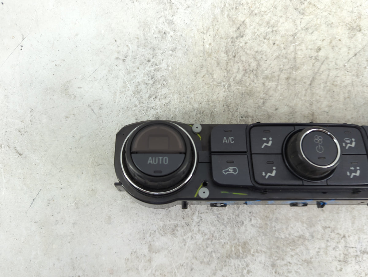 2014-2016 Chevrolet Silverado 1500 Climate Control Module Temperature AC/Heater Replacement P/N:23486614 815372982 Fits OEM 