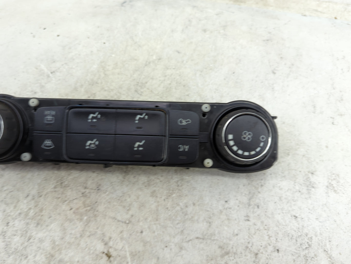 2014-2019 Chevrolet Silverado 1500 Climate Control Module Temperature AC/Heater Replacement P/N:23486615 815372982 Fits OEM 