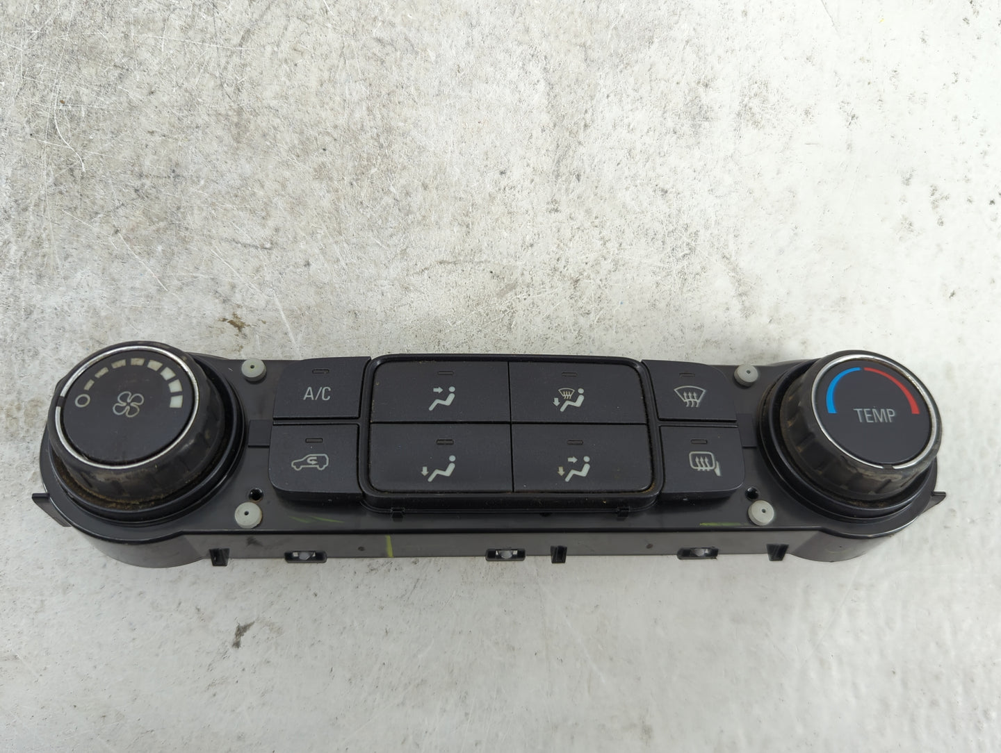 2014-2019 Chevrolet Silverado 1500 Climate Control Module Temperature AC/Heater Replacement P/N:23486621 815372982 Fits OEM 