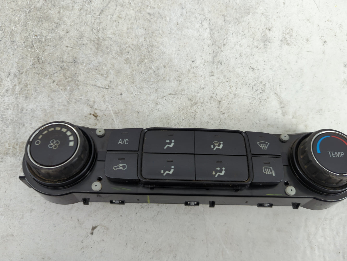 2014-2019 Chevrolet Silverado 1500 Climate Control Module Temperature AC/Heater Replacement P/N:23486621 815372982 Fits OEM 