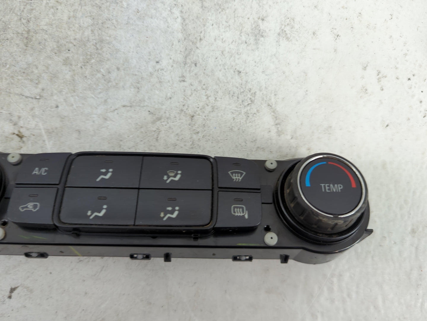 2014-2019 Chevrolet Silverado 1500 Climate Control Module Temperature AC/Heater Replacement P/N:23486621 815372982 Fits OEM 