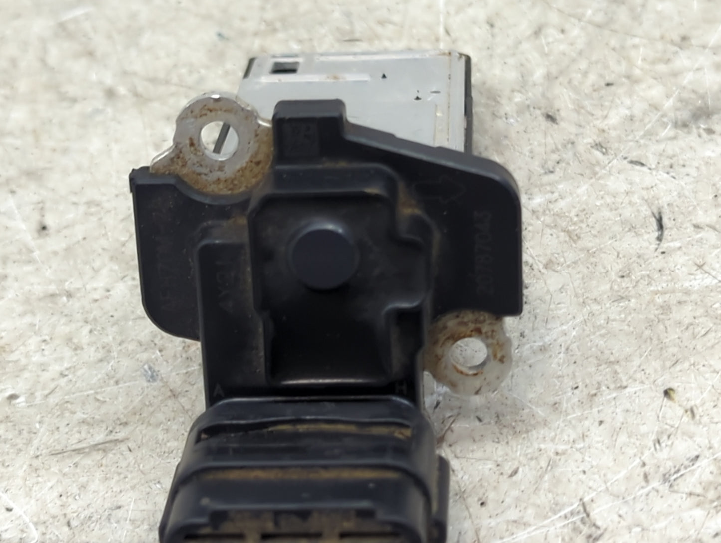 2014-2019 Chevrolet Silverado 1500 Mass Air Flow Meter Maf 1485717 - Oemusedautoparts1.com