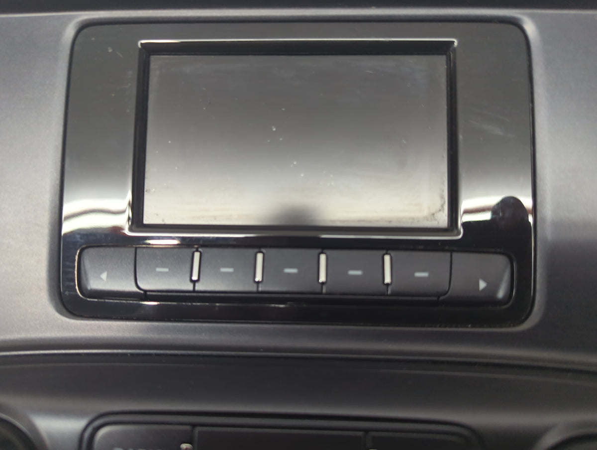2015 Chevrolet Silverado 1500 Information Radio Display Screen 1488515 - Oemusedautoparts1.com