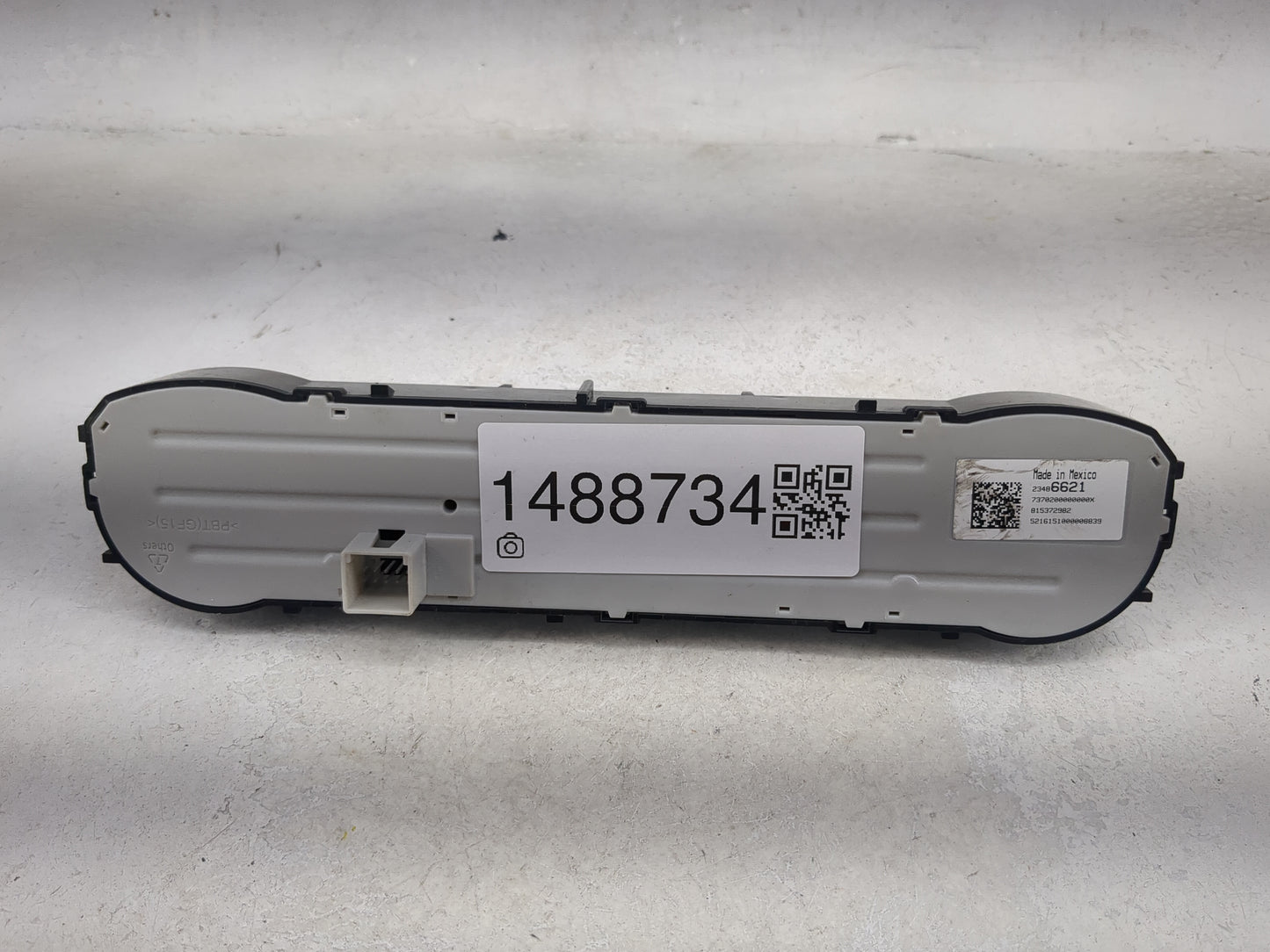 2014-2019 Chevrolet Silverado 1500 Climate Control Module Temperature AC/Heater Replacement P/N:23486621 7370200000000X Fits