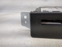 2015 Chevrolet Silverado 1500 Radio AM FM Cd Player Receiver Replacement P/N:13594481 Fits OEM Used Auto Parts - Oemusedauto