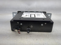 2015 Chevrolet Silverado 1500 Radio AM FM Cd Player Receiver Replacement P/N:13594481 Fits OEM Used Auto Parts - Oemusedauto