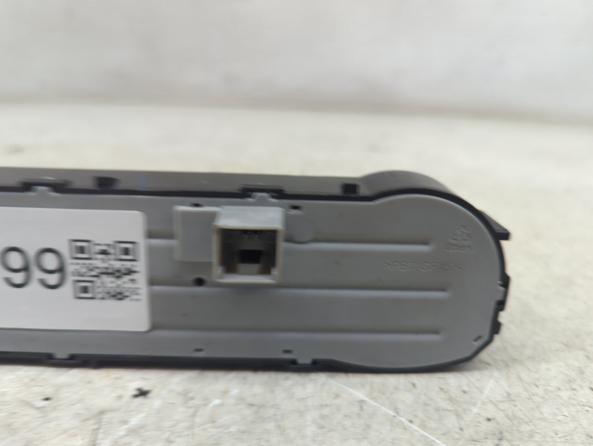 2014-2018 Chevrolet Silverado 1500 Climate Control Module Temperature AC/Heater Replacement P/N:23468621 737020000000X Fits 