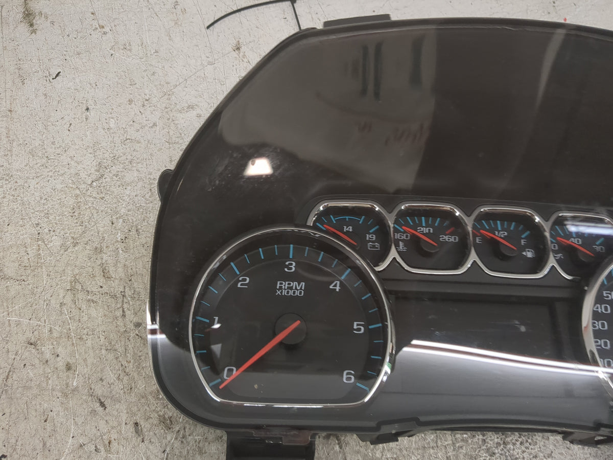 2014-2015 Chevrolet Silverado 1500 Instrument Cluster Speedometer Gauges P/N:23259635 1915153AG0X Miles: Fits OEM Used Auto 