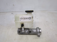 2014-2019 Chevrolet Silverado 1500 Brake Master Cylinder 1513069 - Oemusedautoparts1.com