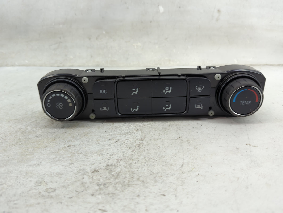 2014-2018 Chevrolet Silverado 1500 Climate Control Module Temperature AC/Heater Replacement P/N:23486621 7370200000000X Fits