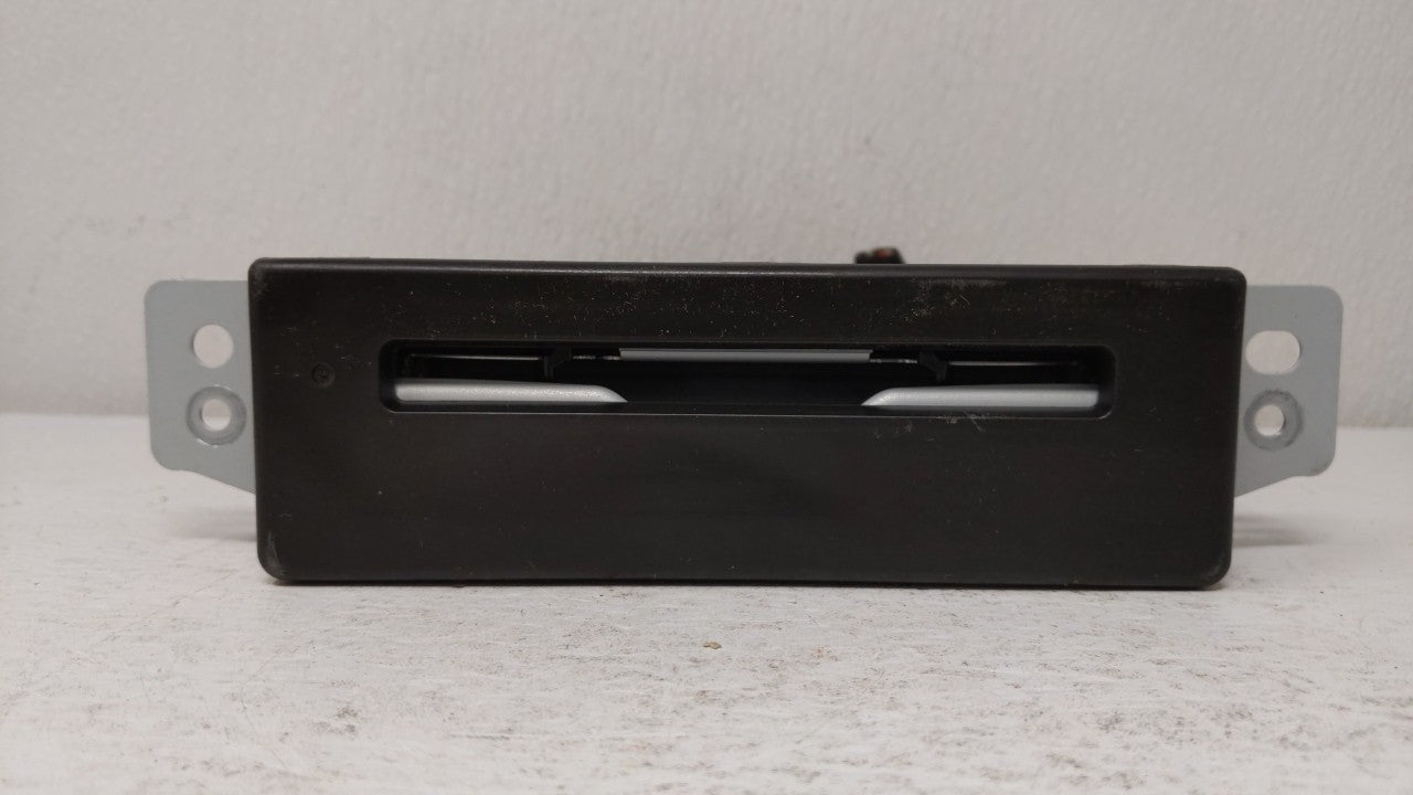 2015-2019 Chevrolet Silverado 1500 Am Fm Cd Player Radio Receiver - Oemusedautoparts1.com