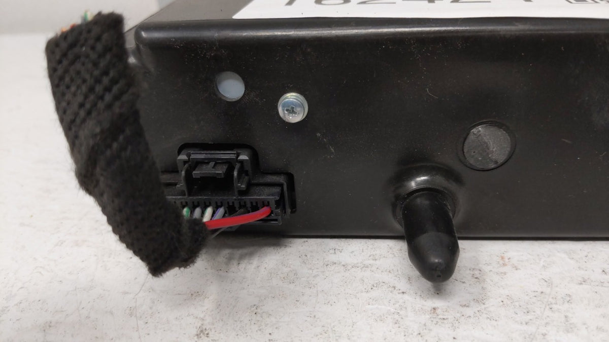 2015-2019 Chevrolet Silverado 1500 Am Fm Cd Player Radio Receiver 162424 - Oemusedautoparts1.com