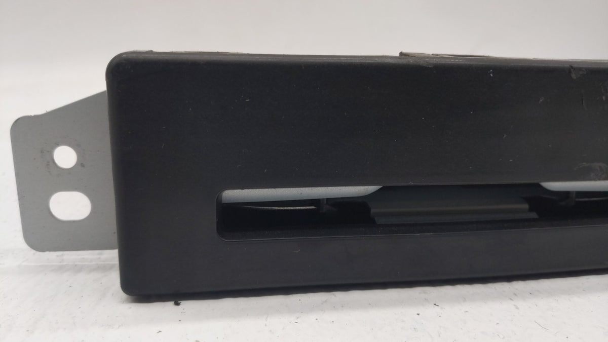 2015-2019 Chevrolet Silverado 1500 Am Fm Cd Player Radio Receiver 177542 - Oemusedautoparts1.com