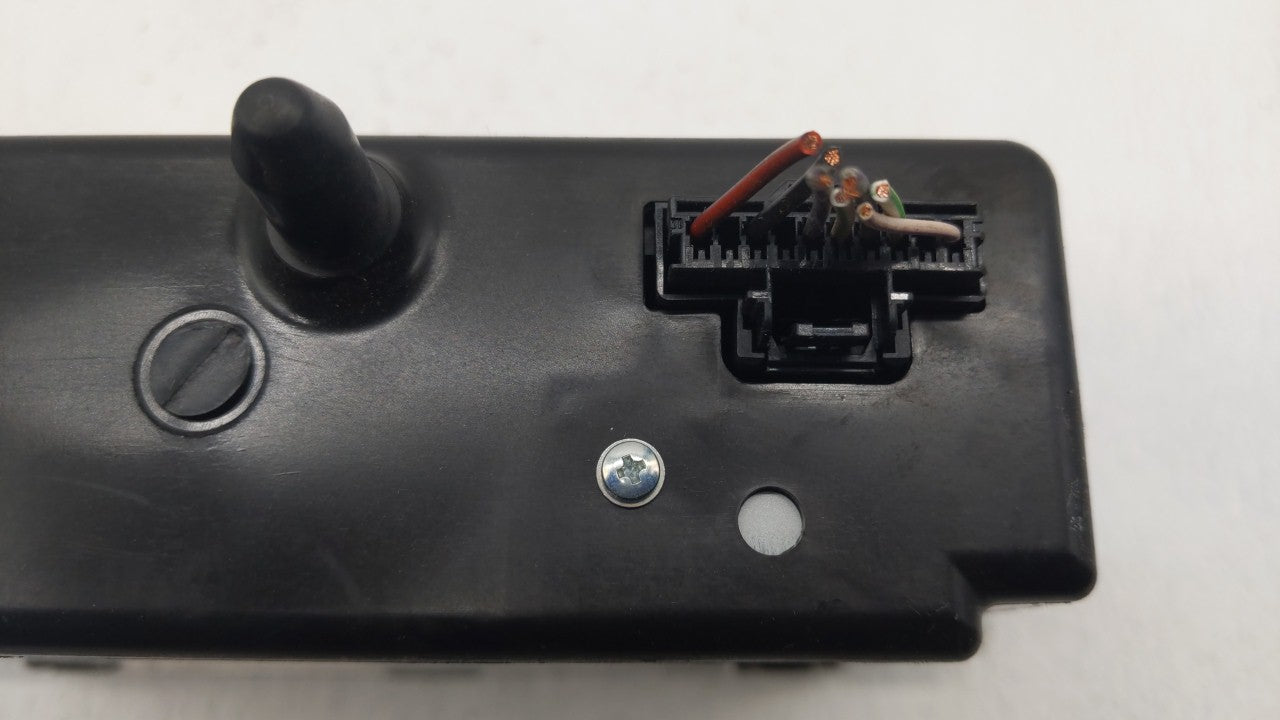 2015-2019 Chevrolet Silverado 1500 Am Fm Cd Player Radio Receiver - Oemusedautoparts1.com