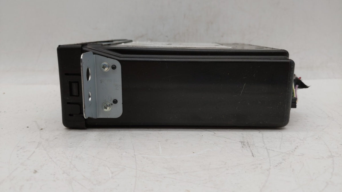2015-2019 Chevrolet Silverado 1500 Am Fm Cd Player Radio Receiver 219844 - Oemusedautoparts1.com