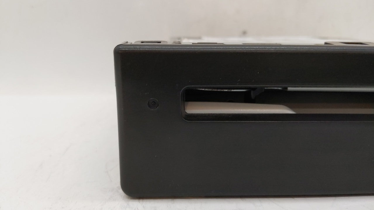 2015-2019 Chevrolet Silverado 1500 Am Fm Cd Player Radio Receiver - Oemusedautoparts1.com