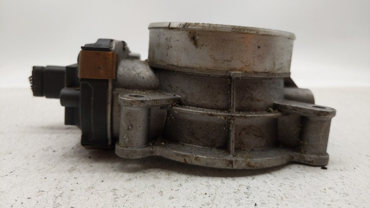2014-2019 Chevrolet Silverado 1500 Throttle Body P/N:12678224 12617792 Fits Fits 2014 2015 2016 2017 2018 2019 OEM Used Auto
