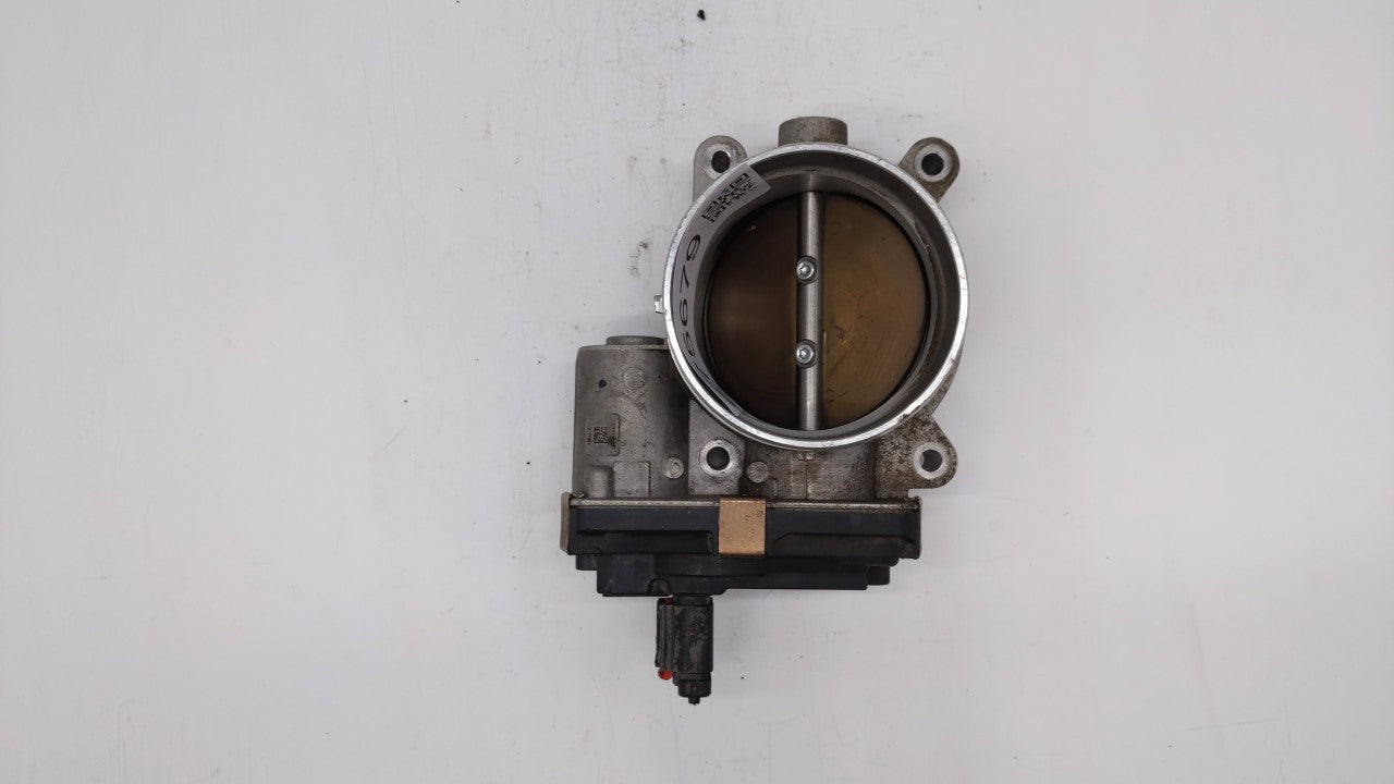 2014-2019 Chevrolet Silverado 1500 Throttle Body P/N:12678224 12617792 Fits Fits 2014 2015 2016 2017 2018 2019 OEM Used Auto