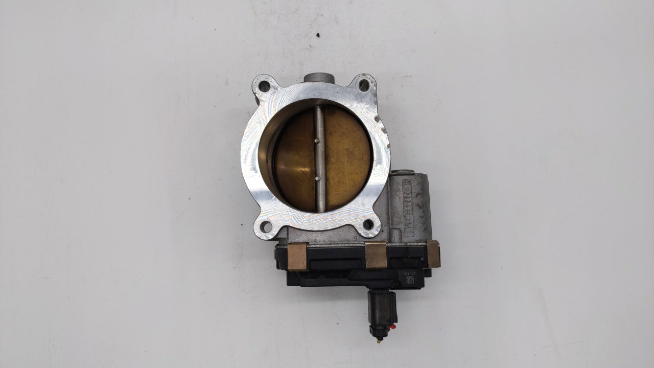 2014-2019 Chevrolet Silverado 1500 Throttle Body P/N:12678224 12617792 Fits Fits 2014 2015 2016 2017 2018 2019 OEM Used Auto