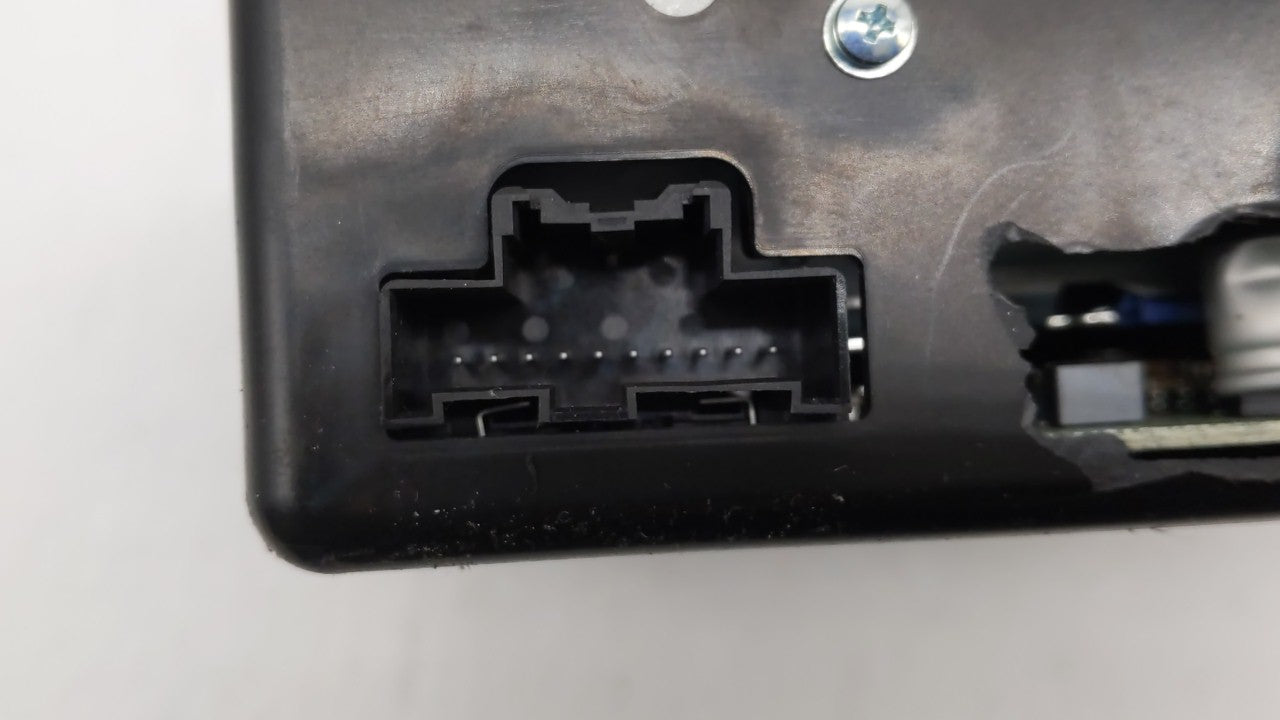 2015-2019 Chevrolet Silverado 1500 Radio AM FM Cd Player Receiver Replacement P/N:13594481 84016435 Fits OEM Used Auto Parts