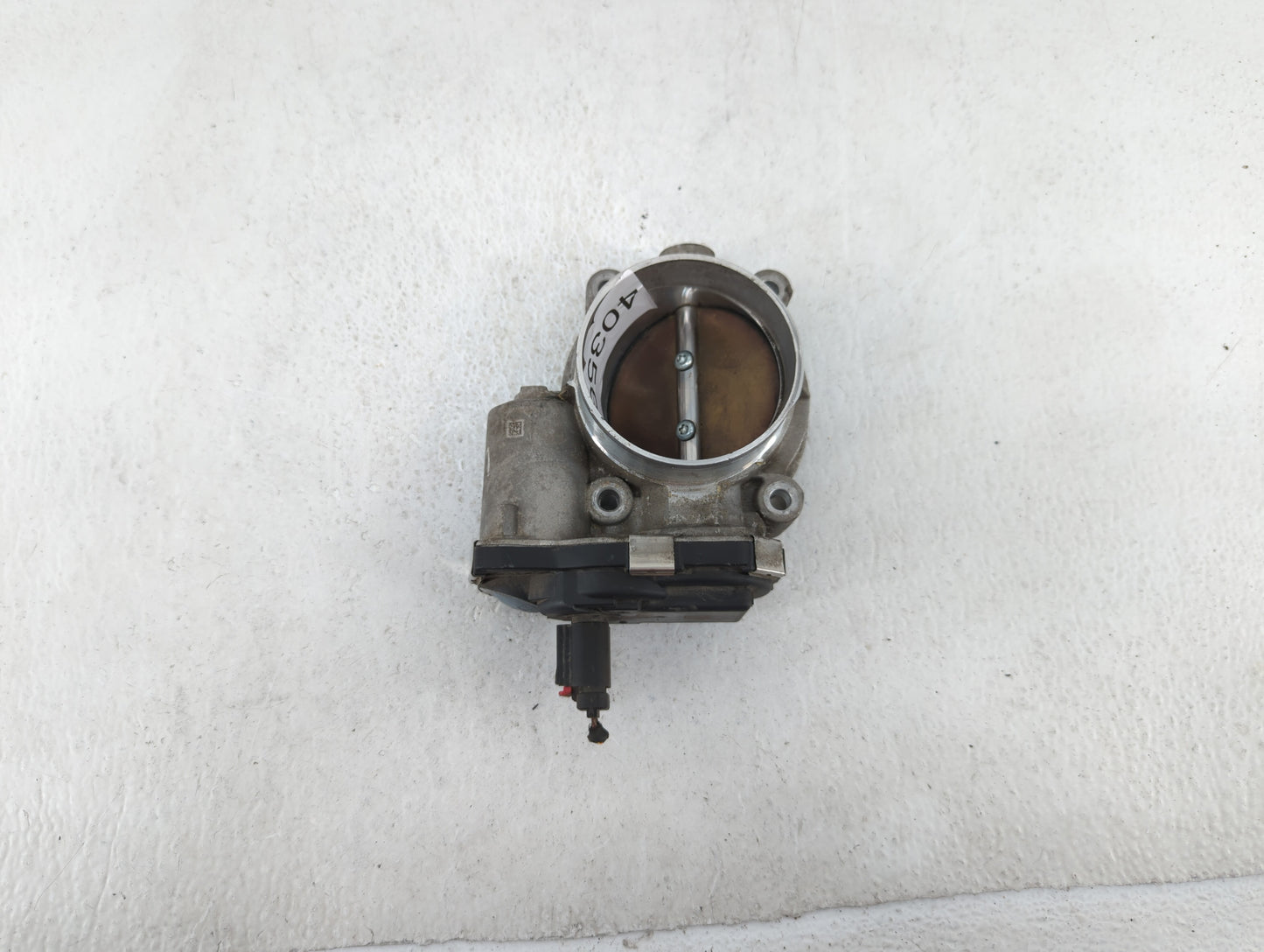 2014-2015 Chevrolet Silverado 1500 Throttle Body P/N:RME72-2B 12632171BA Fits Fits 2014 2015 OEM Used Auto Parts - Oemusedau
