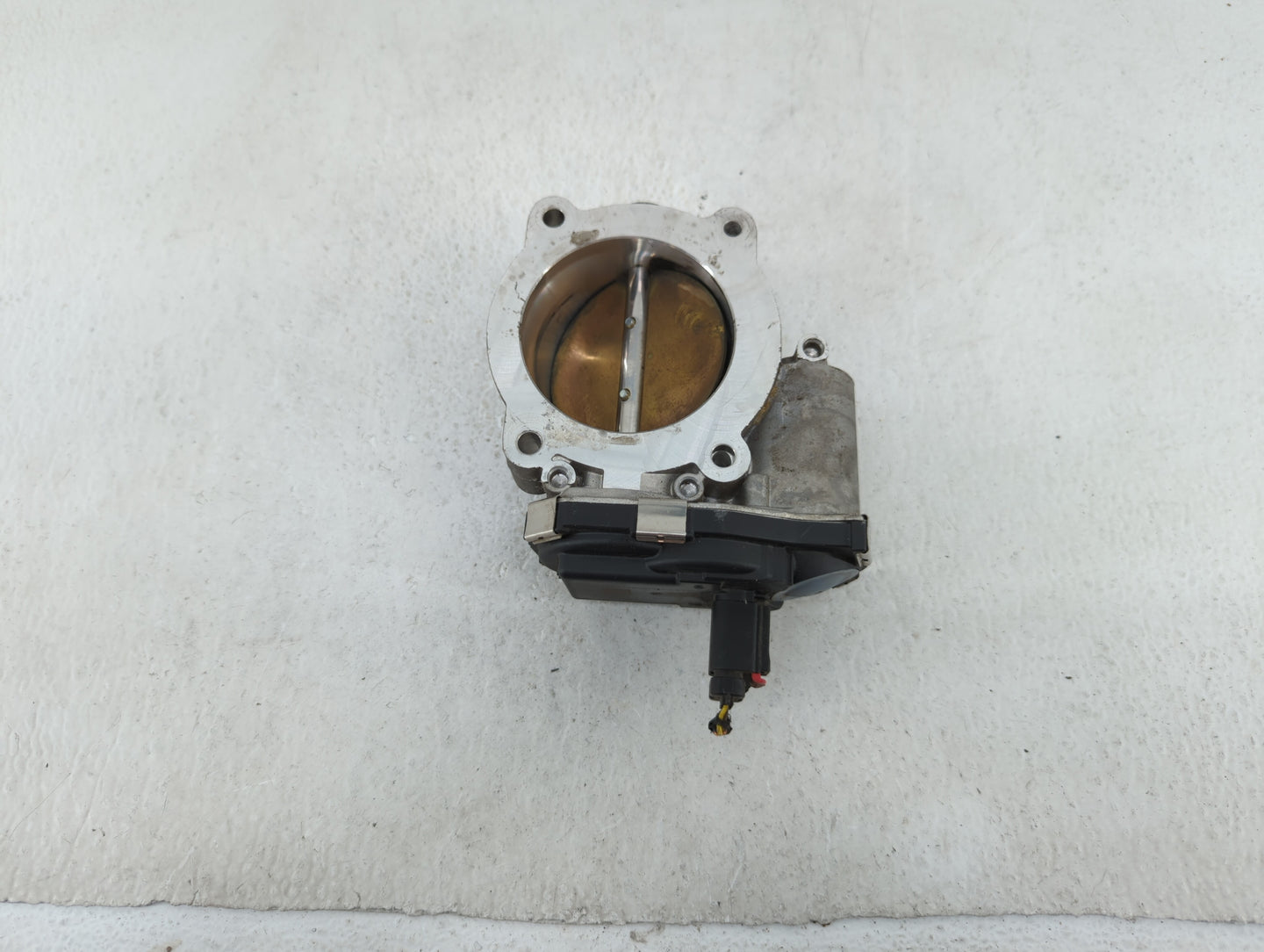 2014-2015 Chevrolet Silverado 1500 Throttle Body P/N:RME72-2B 12632171BA Fits Fits 2014 2015 OEM Used Auto Parts - Oemusedau