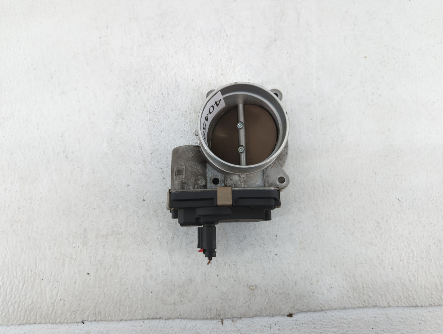 2014-2019 Chevrolet Silverado 1500 Throttle Body P/N:12617792 12678224 Fits Fits 2014 2015 2016 2017 2018 2019 OEM Used Auto