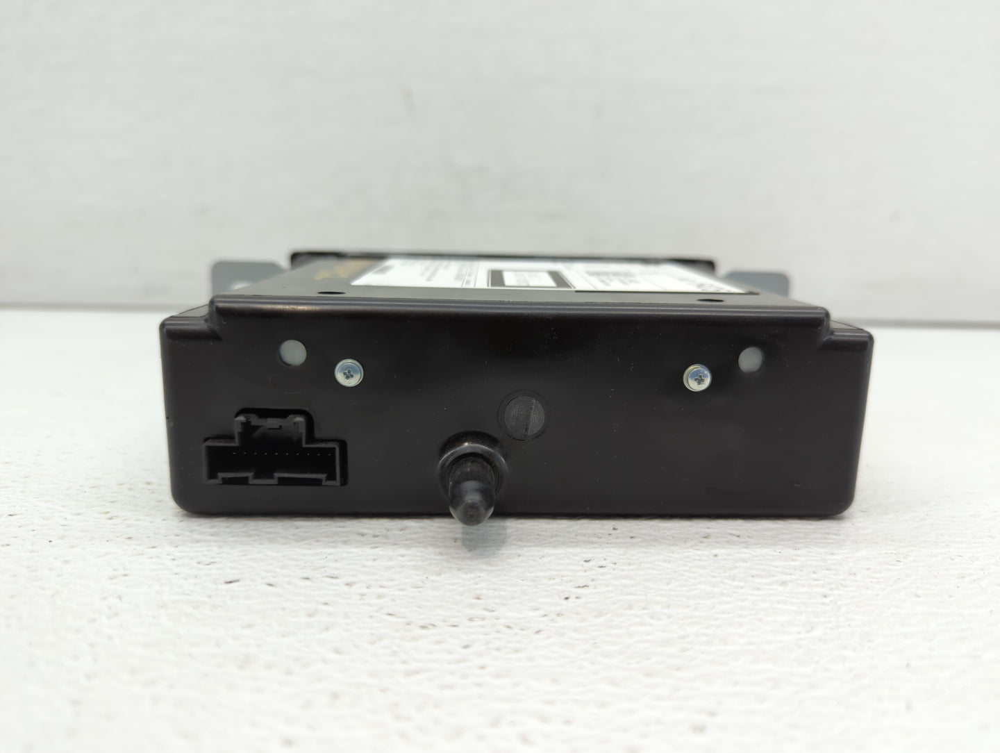 2015-2019 Chevrolet Silverado 1500 Am Fm Cd Player Radio Receiver - Oemusedautoparts1.com