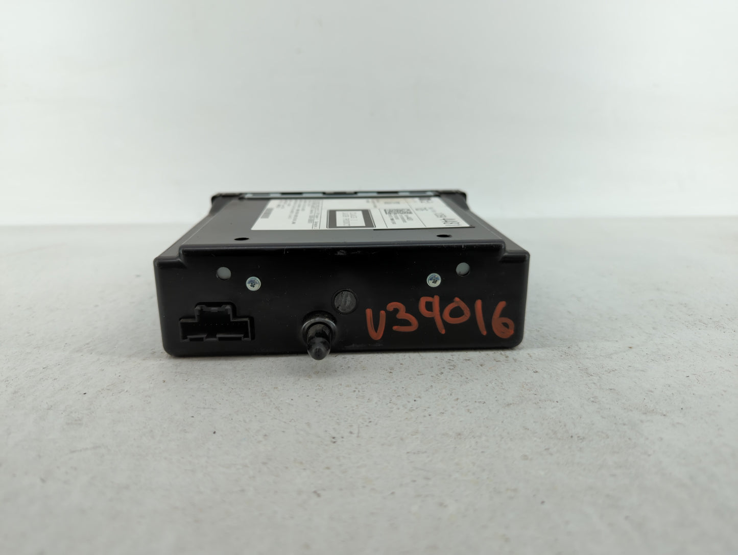 2015-2019 Chevrolet Silverado 1500 Am Fm Cd Player Radio Receiver - Oemusedautoparts1.com