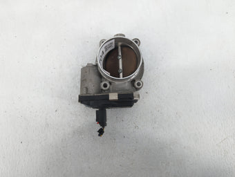 compare product 2014-2015 Chevrolet Silverado 1500 Throttle Body P/N:RME72-2B 12632171BA Fits Fits 2014 2015 OEM Used Auto Parts