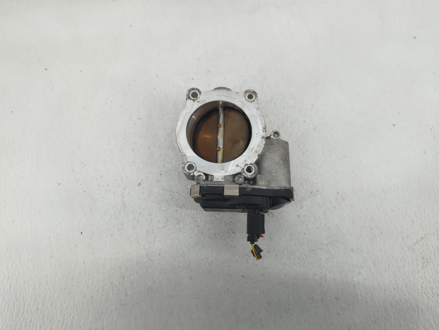 2014-2015 Chevrolet Silverado 1500 Throttle Body P/N:RME72-2B 12632171BA Fits Fits 2014 2015 OEM Used Auto Parts - Oemusedau