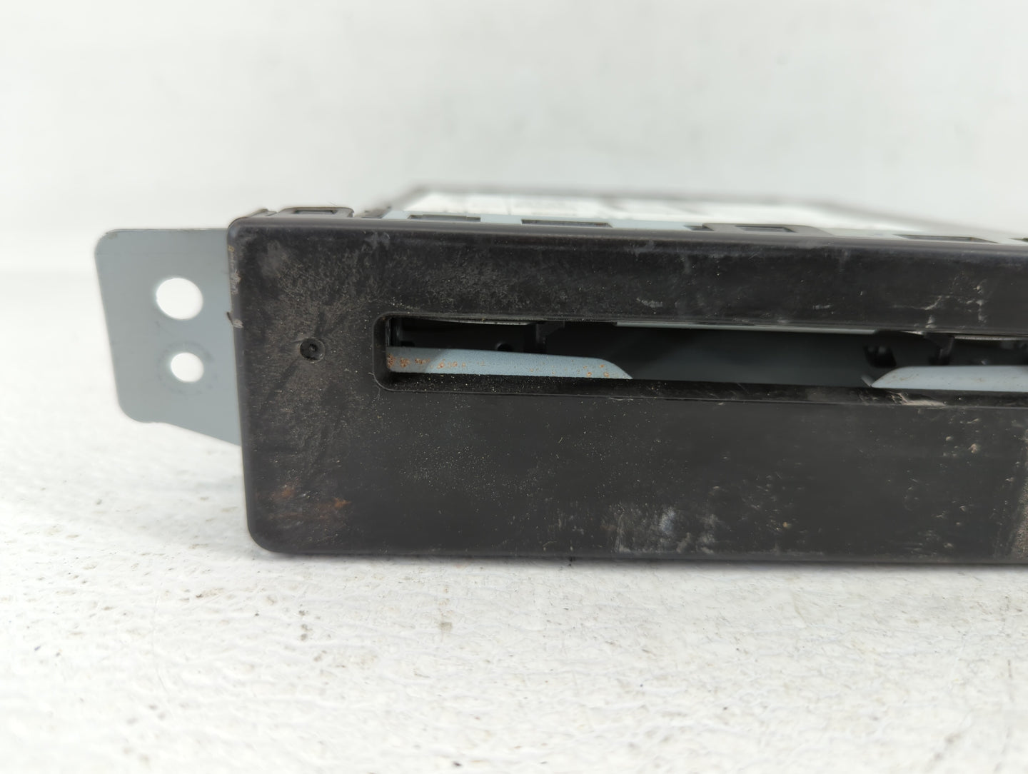 2015-2019 Chevrolet Silverado 1500 Am Fm Cd Player Radio Receiver - Oemusedautoparts1.com