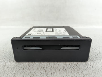 2015-2019 Chevrolet Silverado 1500 Am Fm Cd Player Radio Receiver 522629 - Oemusedautoparts1.com