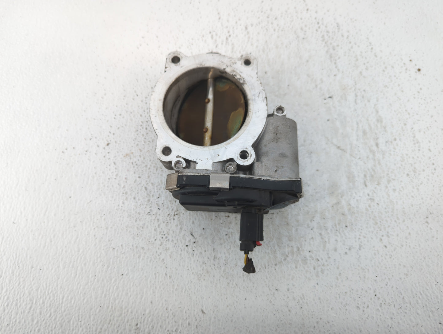 2014-2015 Chevrolet Silverado 1500 Throttle Body P/N:12632171BA Fits Fits 2014 2015 OEM Used Auto Parts - Oemusedautoparts1.