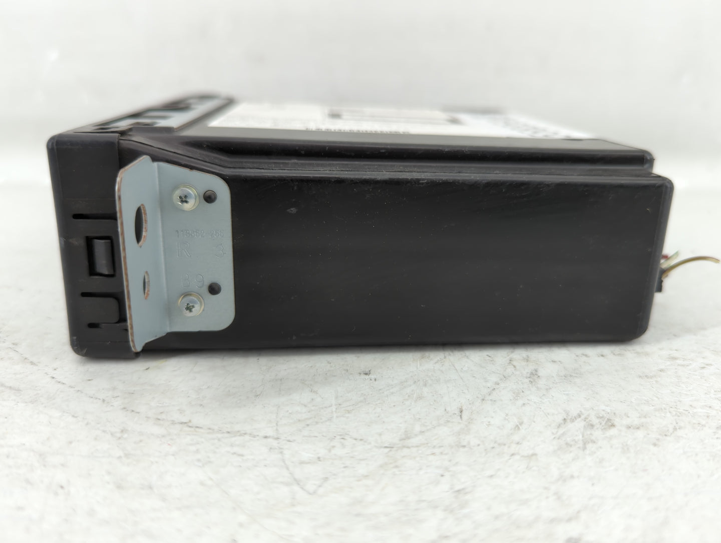 2015-2019 Chevrolet Silverado 1500 Radio AM FM Cd Player Receiver Replacement P/N:13594481 Fits Fits 2015 2016 2017 2018 201