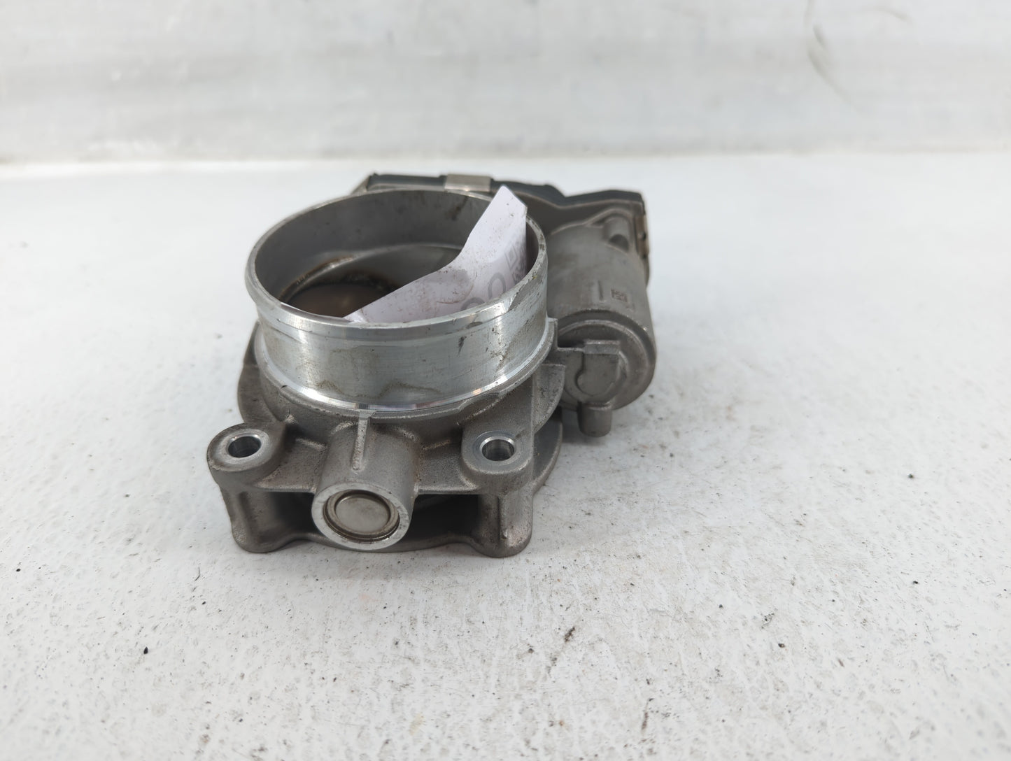 2014-2015 Chevrolet Silverado 1500 Throttle Body P/N:12632171BA Fits Fits 2014 2015 OEM Used Auto Parts - Oemusedautoparts1.