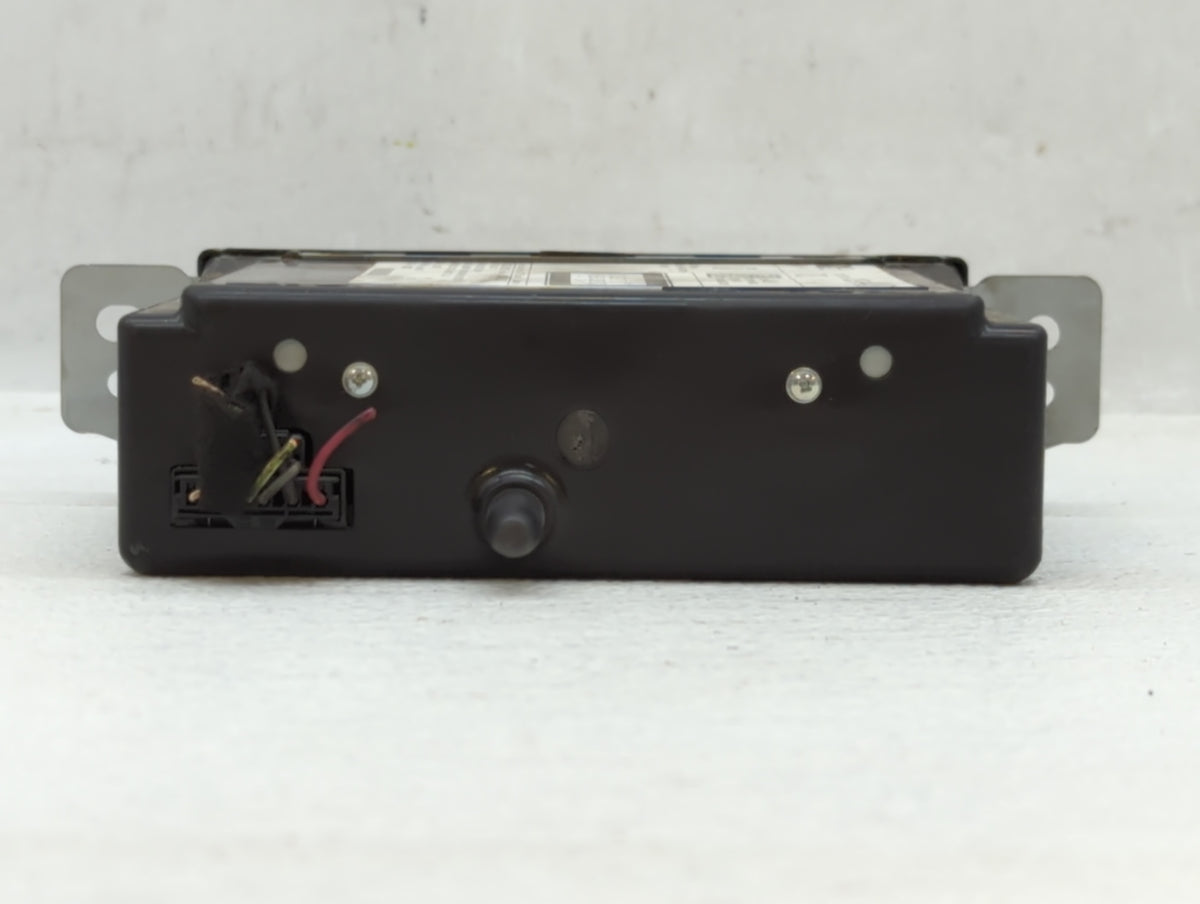 2015 Chevrolet Silverado 1500 Radio AM FM Cd Player Receiver Replacement P/N:13594481 OEM Used Auto Parts - Oemusedautoparts