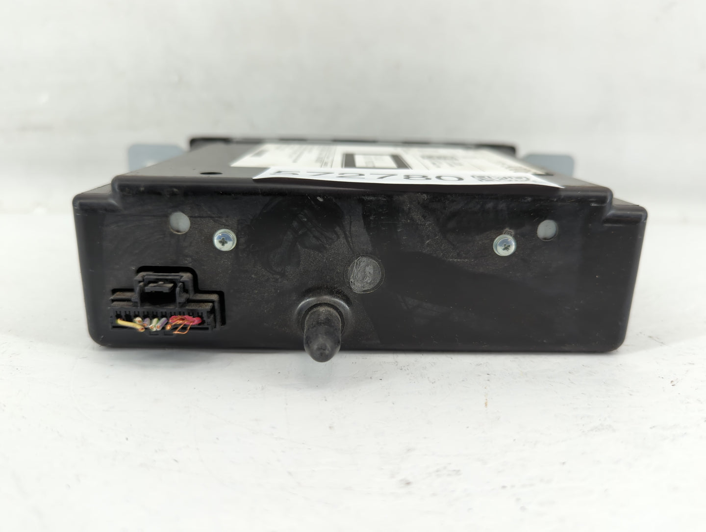 2015-2019 Chevrolet Silverado 1500 Am Fm Cd Player Radio Receiver - Oemusedautoparts1.com