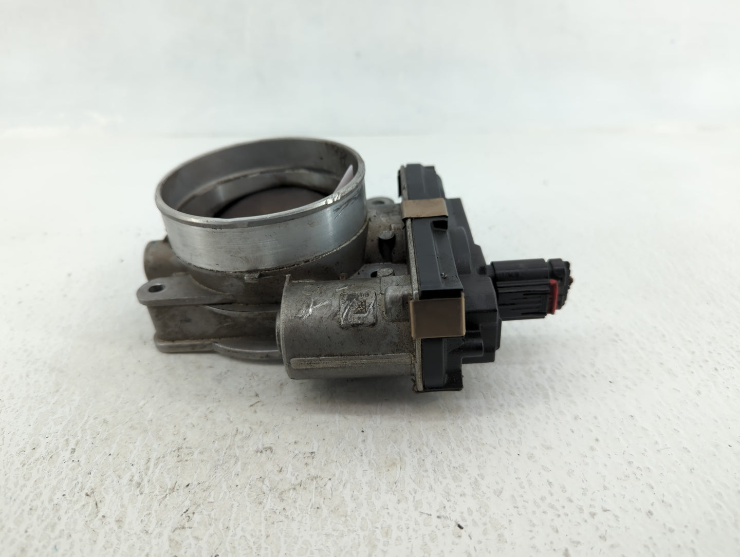 2014-2022 Chevrolet Silverado 1500 Throttle Body P/N:12617792 Fits Fits 2014 2015 2016 2017 2018 2019 2020 2021 2022 OEM Use