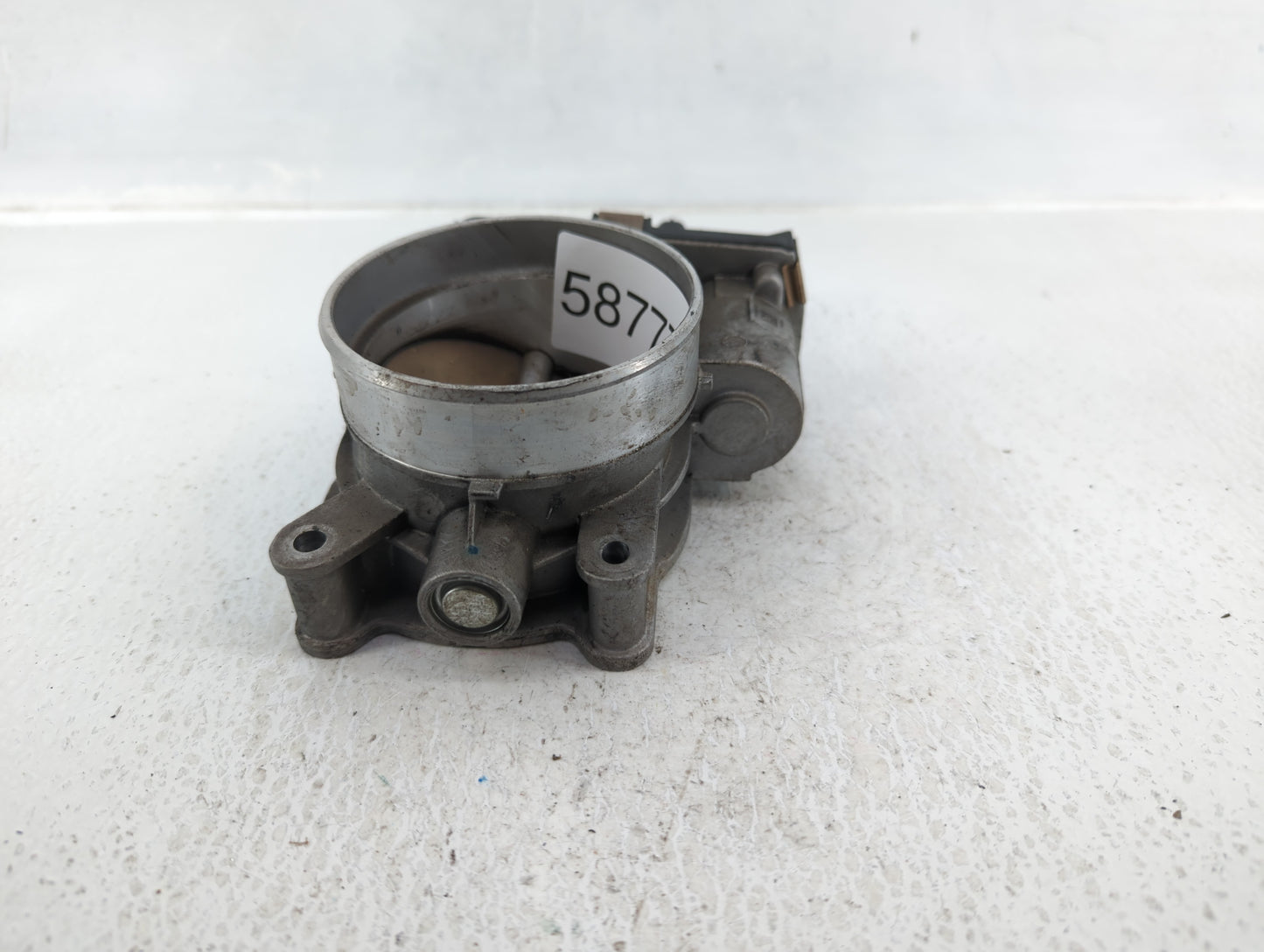 2014-2022 Chevrolet Silverado 1500 Throttle Body P/N:12617792 Fits Fits 2014 2015 2016 2017 2018 2019 2020 2021 2022 OEM Use