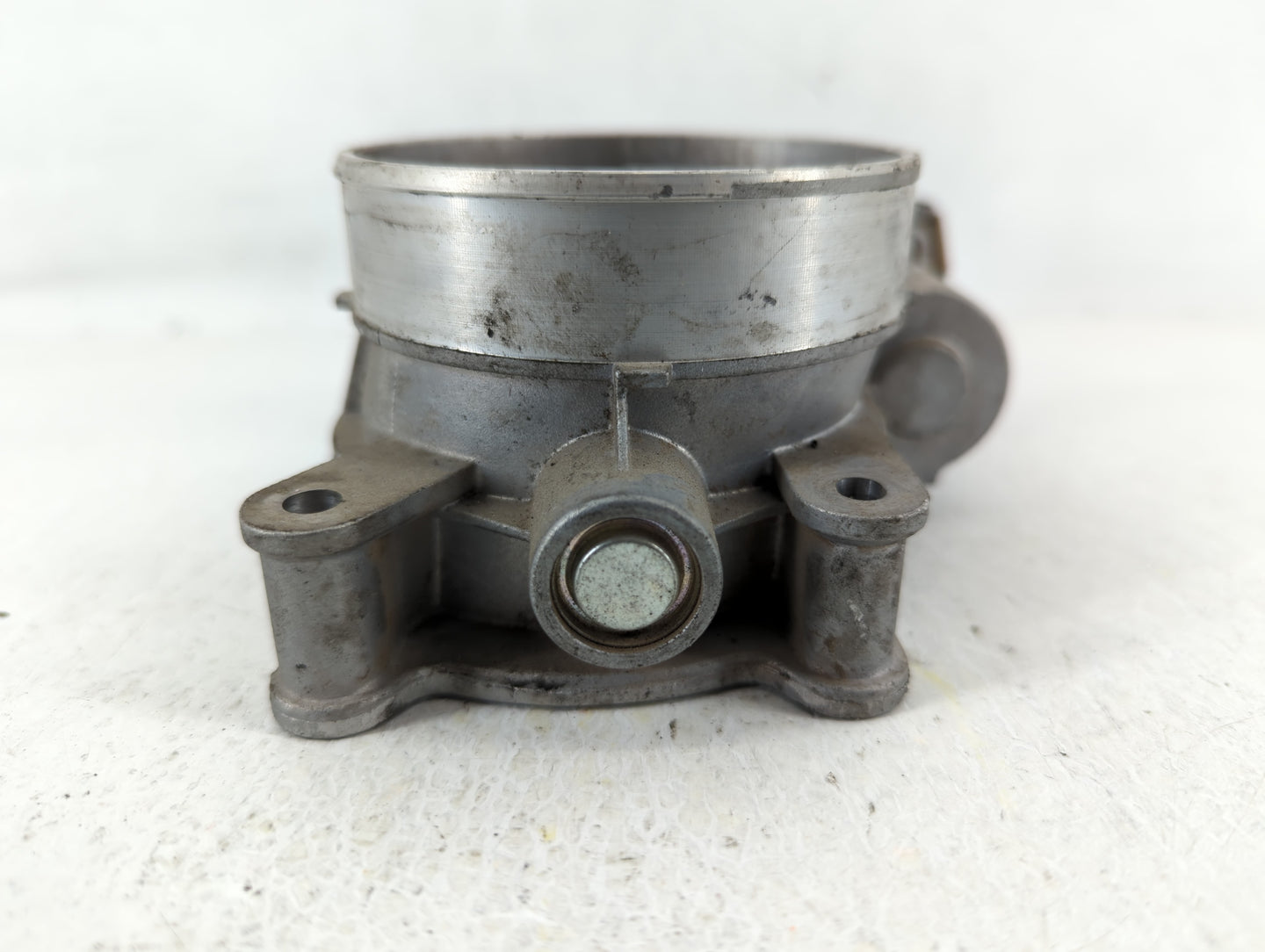 2014-2022 Chevrolet Silverado 1500 Throttle Body P/N:12617792 Fits Fits 2014 2015 2016 2017 2018 2019 2020 2021 2022 OEM Use