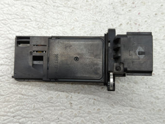 compare product 2014-2019 Chevrolet Silverado 1500 Mass Air Flow Meter Maf Sensor 606380