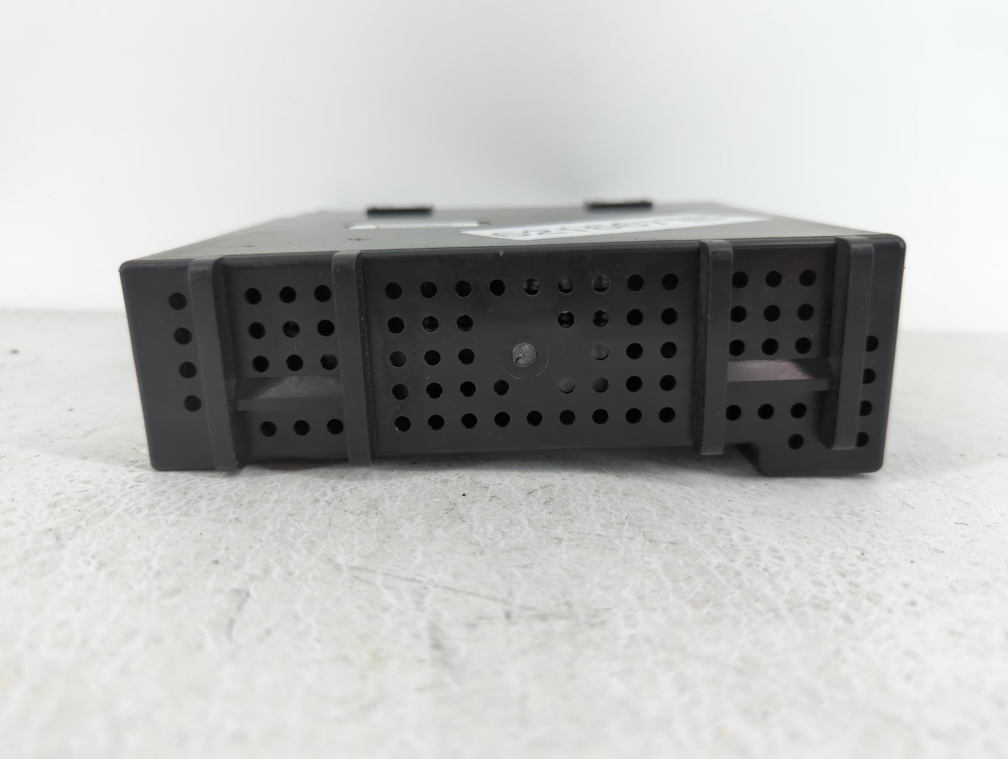 2015 Chevrolet Silverado 1500 Radio AM FM Cd Player Receiver Replacement P/N:13598660 Fits OEM Used Auto Parts - Oemusedauto
