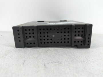 2015 Chevrolet Silverado 1500 Radio AM FM Cd Player Receiver Replacement P/N:13598660 Fits OEM Used Auto Parts - Oemusedauto