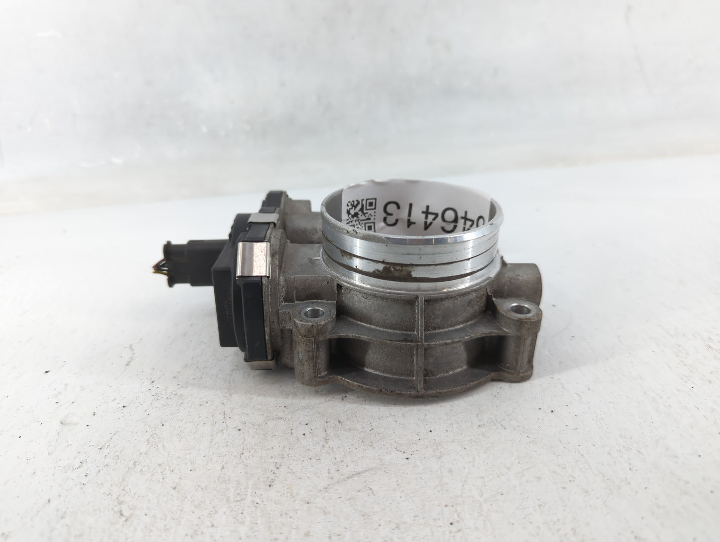2014-2015 Chevrolet Silverado 1500 Throttle Body P/N:12632171BA Fits Fits 2014 2015 OEM Used Auto Parts - Oemusedautoparts1.